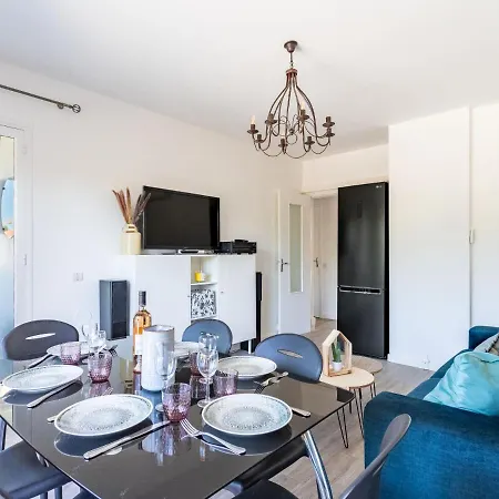 Et Soleil I-4 By Interhome Lägenhet Bormes-les-Mimosas